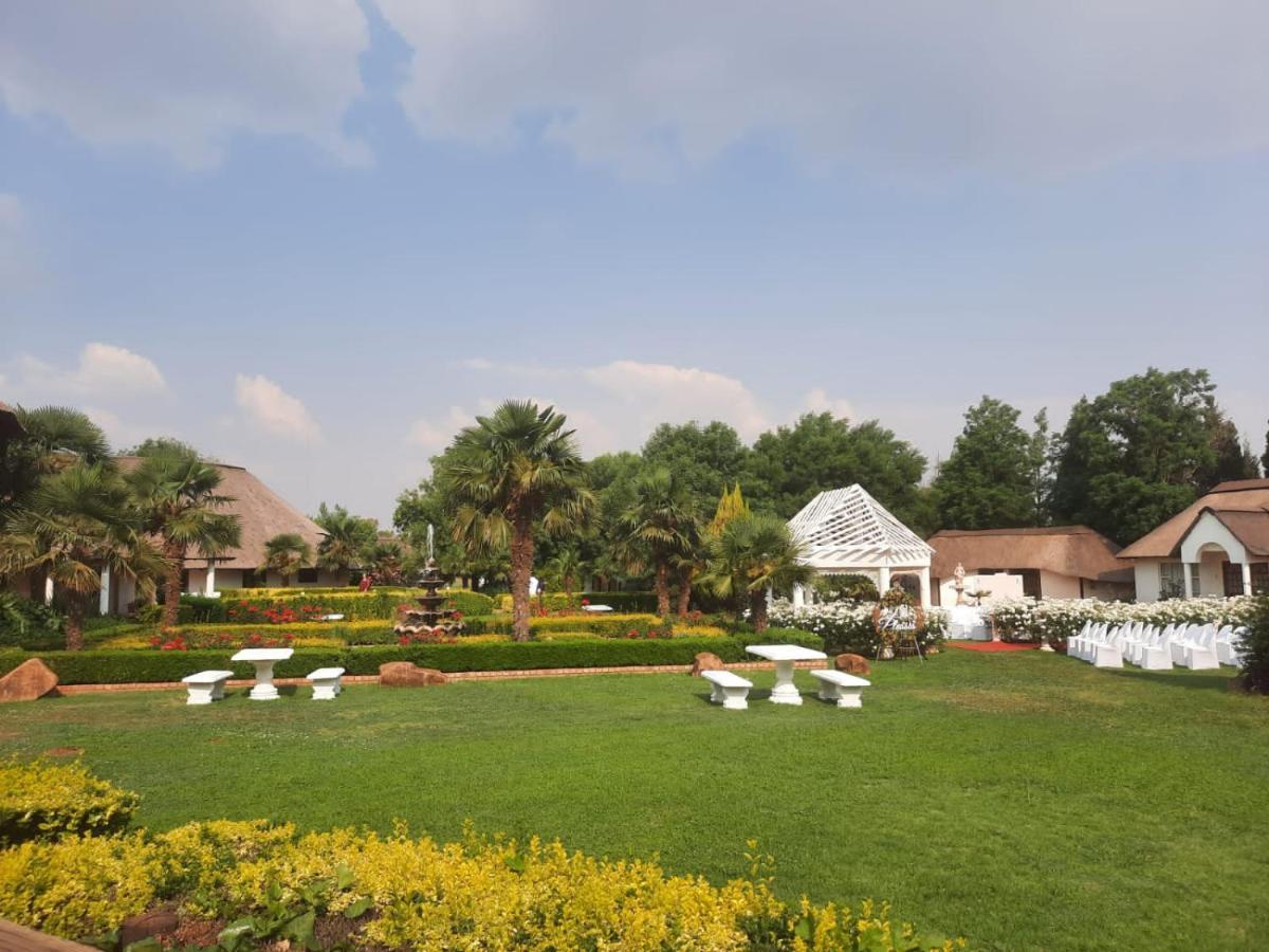 Bed and Breakfast Lyon Paradise Potchefstroom Exterior foto